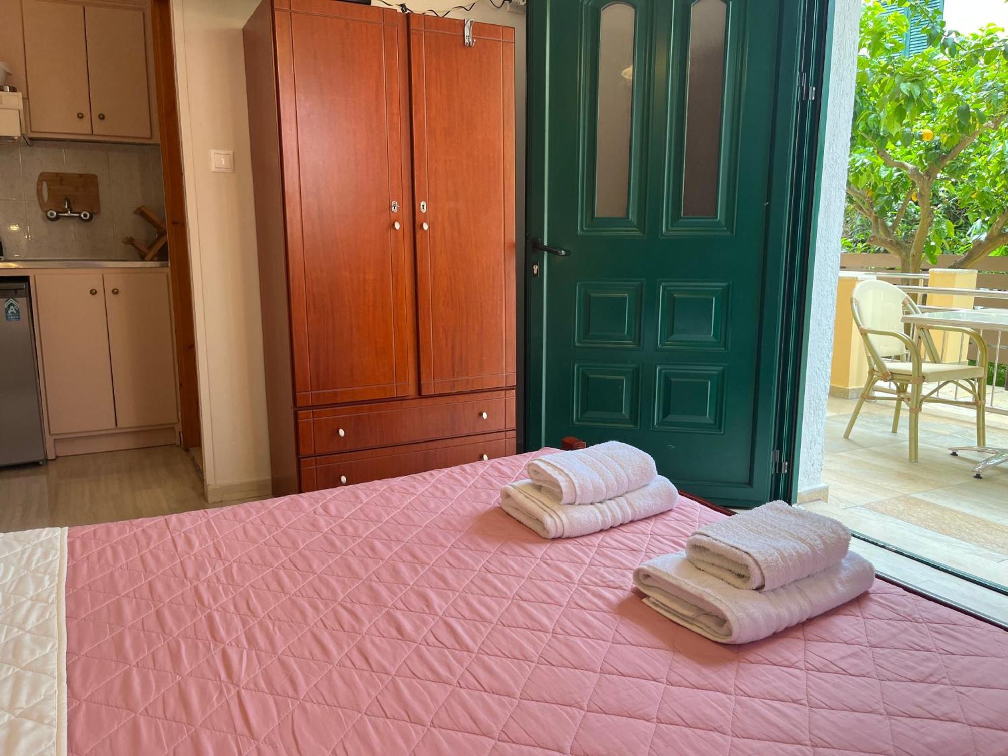 George Studios Vasiliki  Room photo