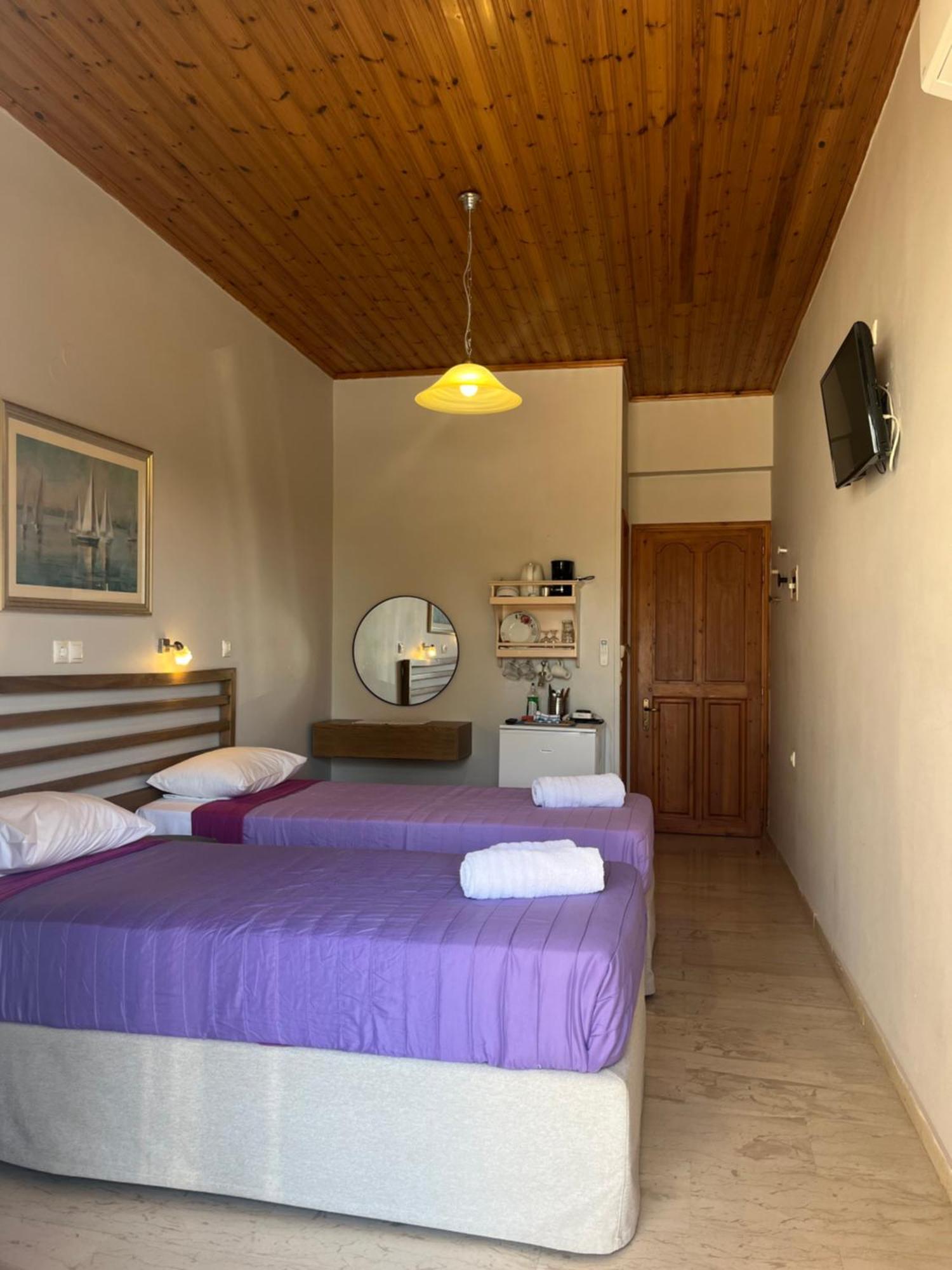George Studios Vasiliki  Room photo