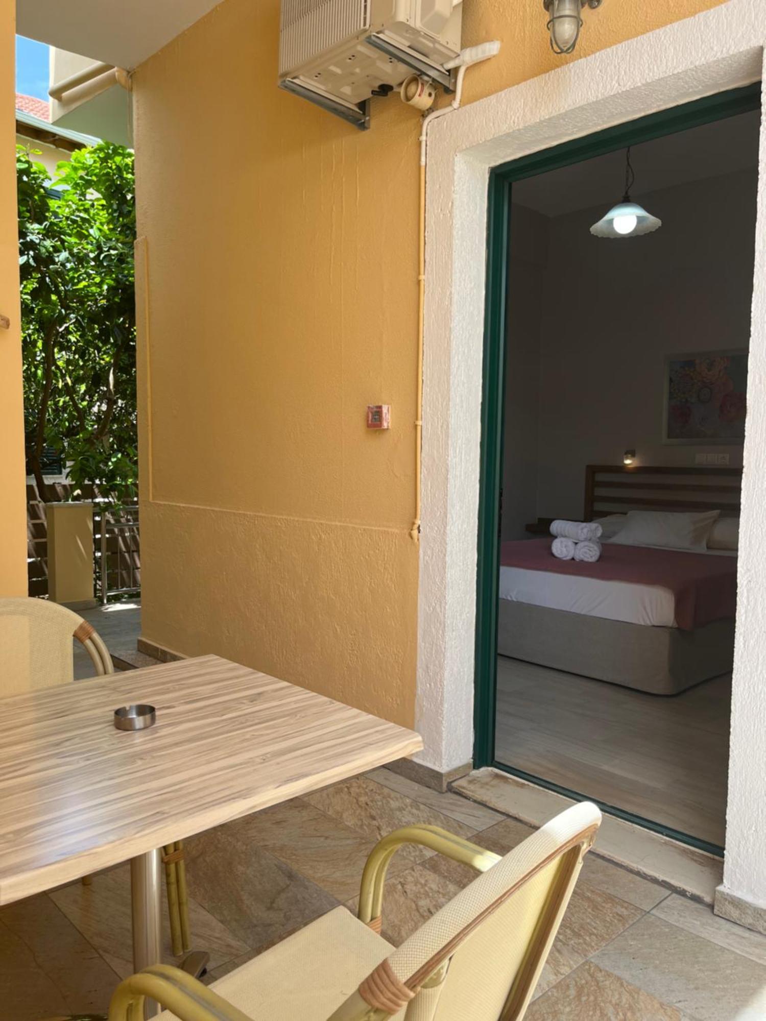 George Studios Vasiliki  Room photo